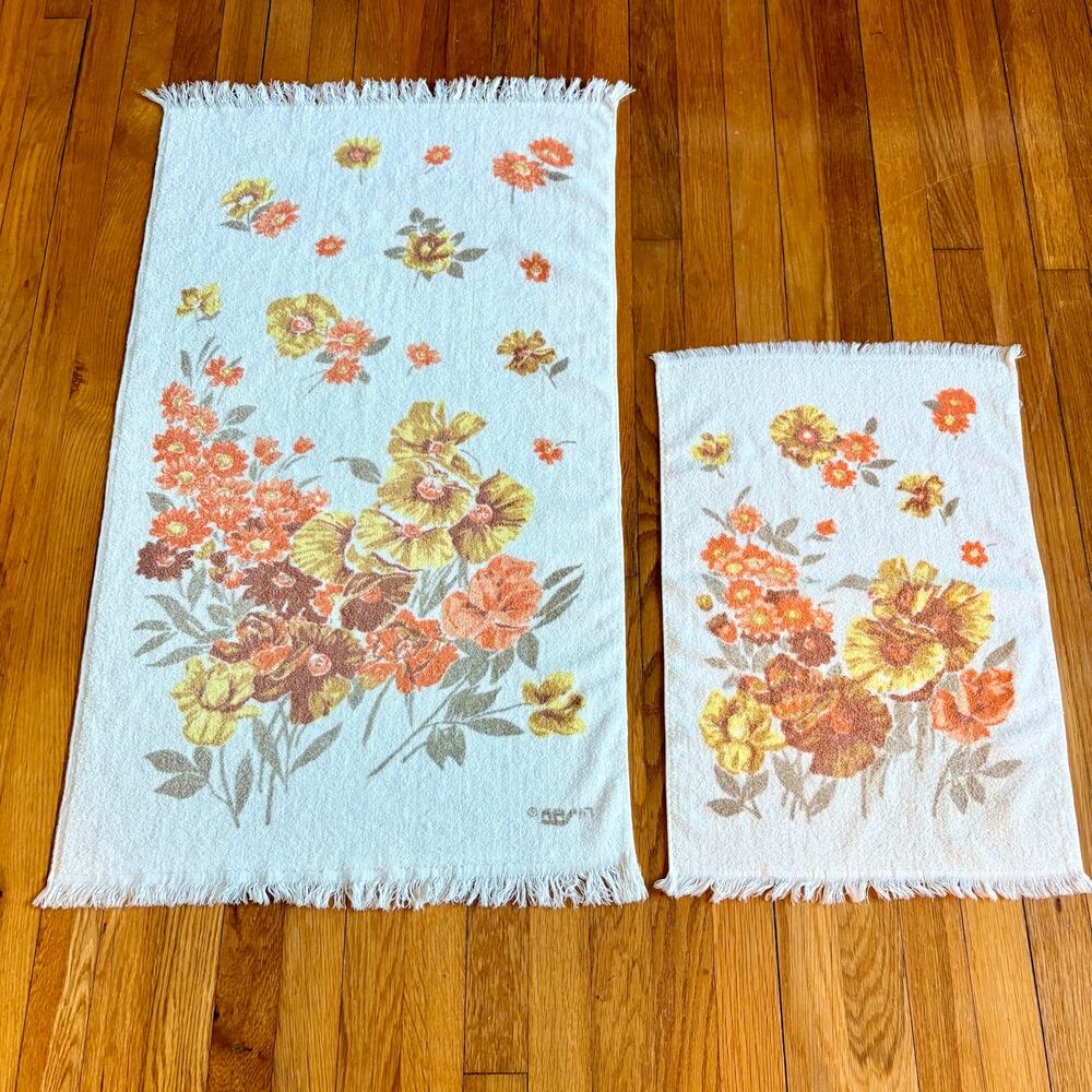 Vintage Floral Bath & Hand Towel Set Fringe Orange Gold 1970s Retro Deco